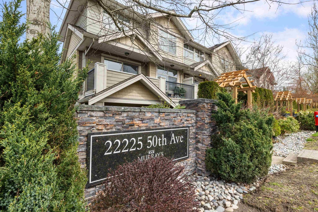 Photo of 22225 50 Avenue #4, Langley, BC V2Y 0G7 (MLS # R3157582)