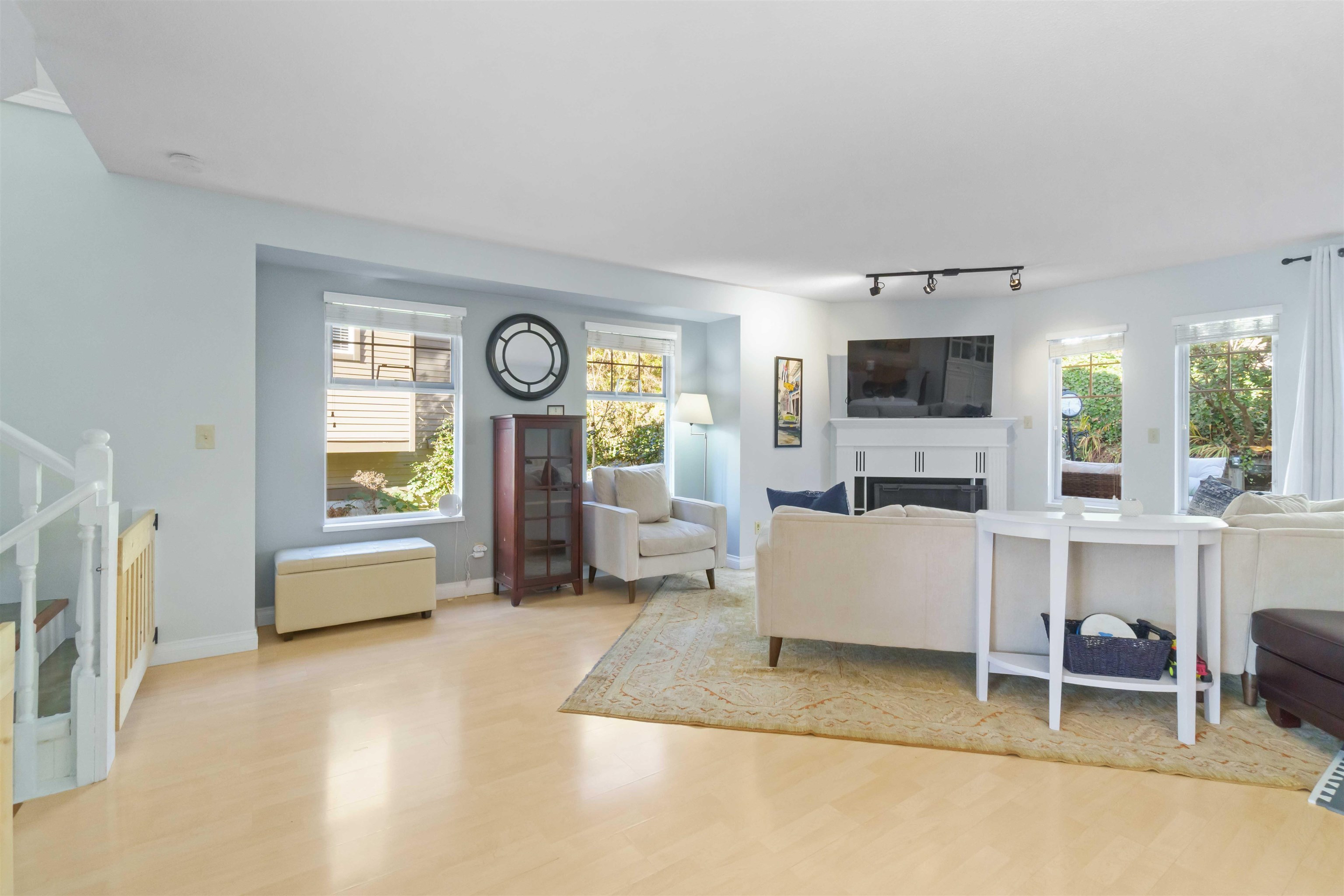 795 Noons Creek Drive 16