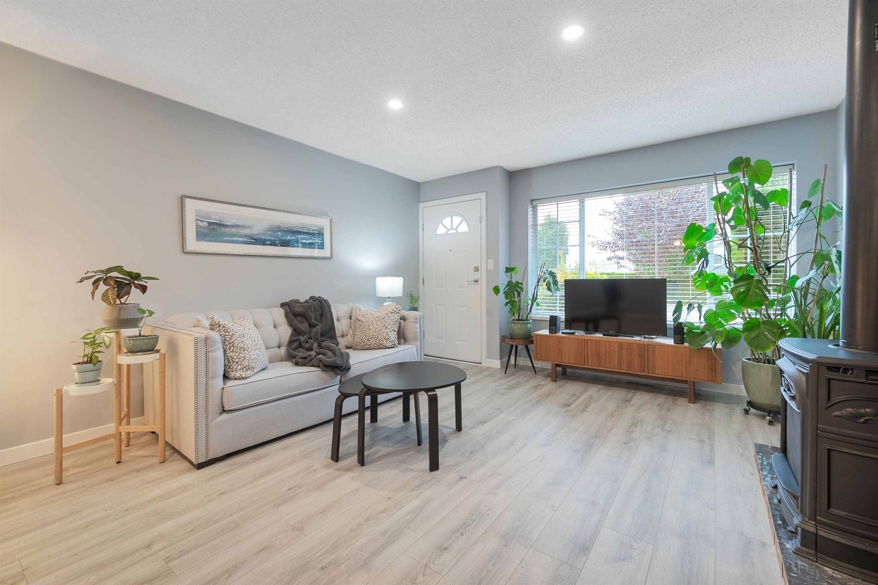 19249 Hammond Road 13