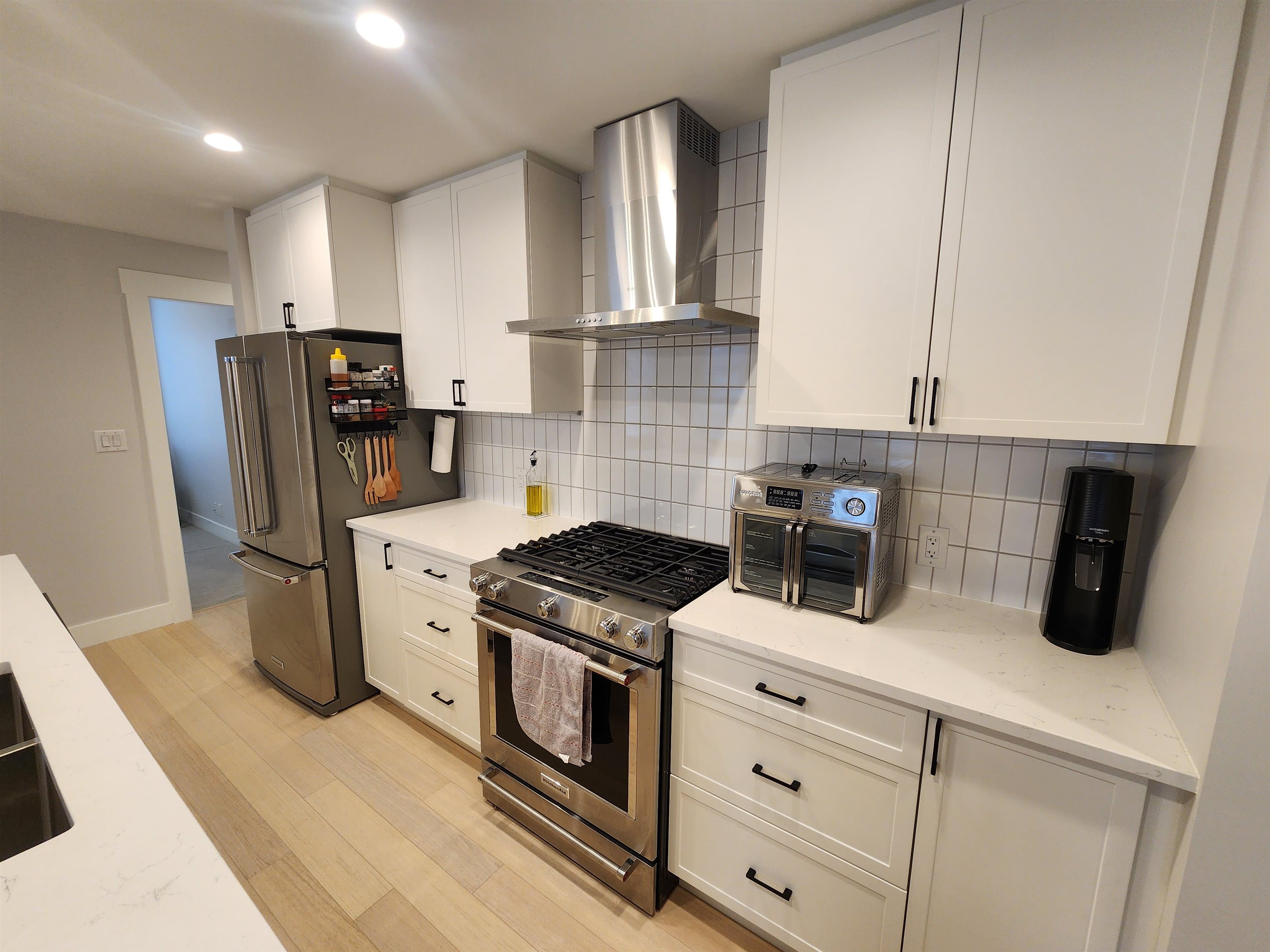 22265 Dewdney Trunk Road 202