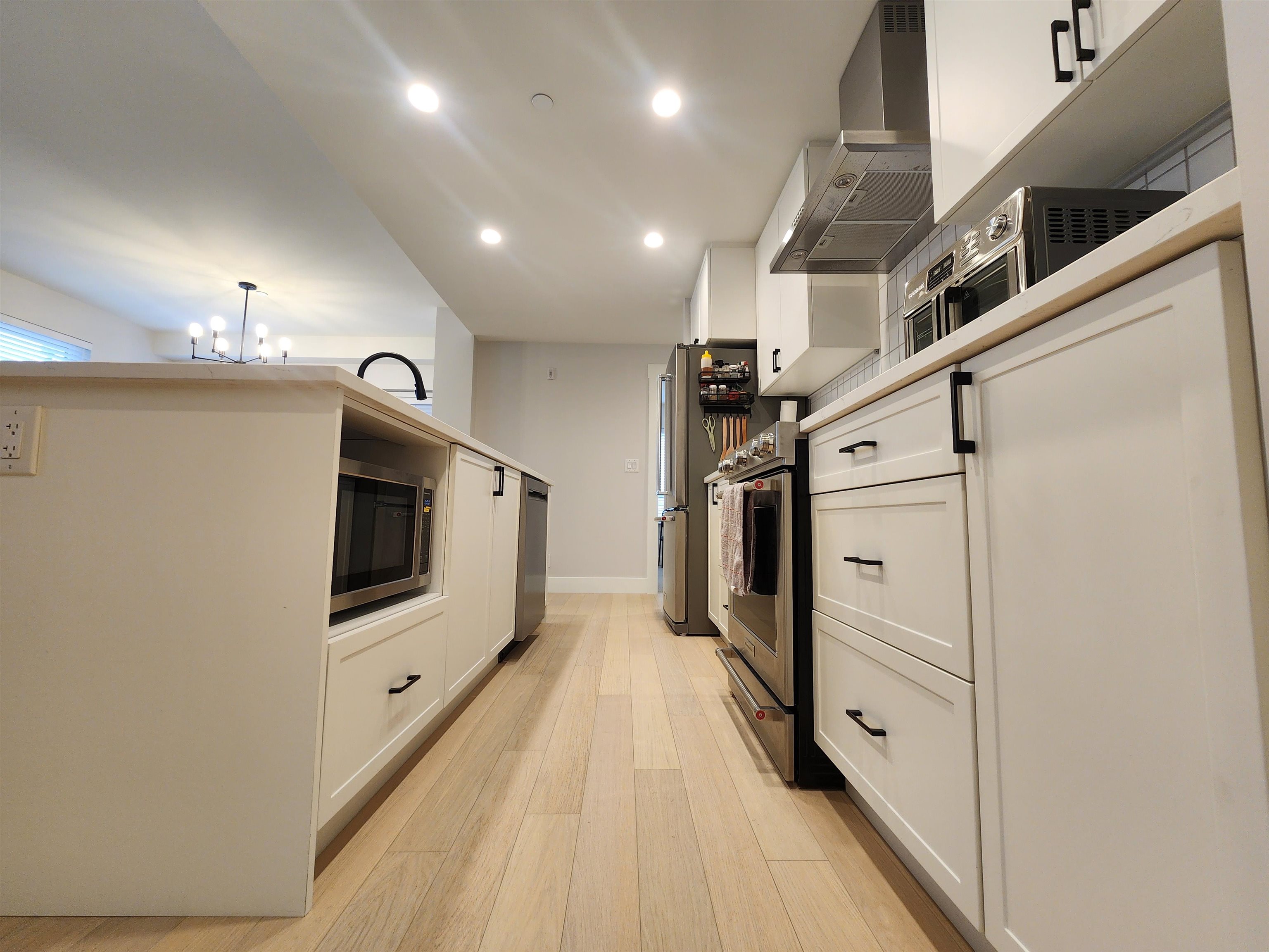 22265 Dewdney Trunk Road 202