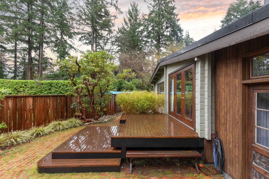 listing image 1100851301379267157