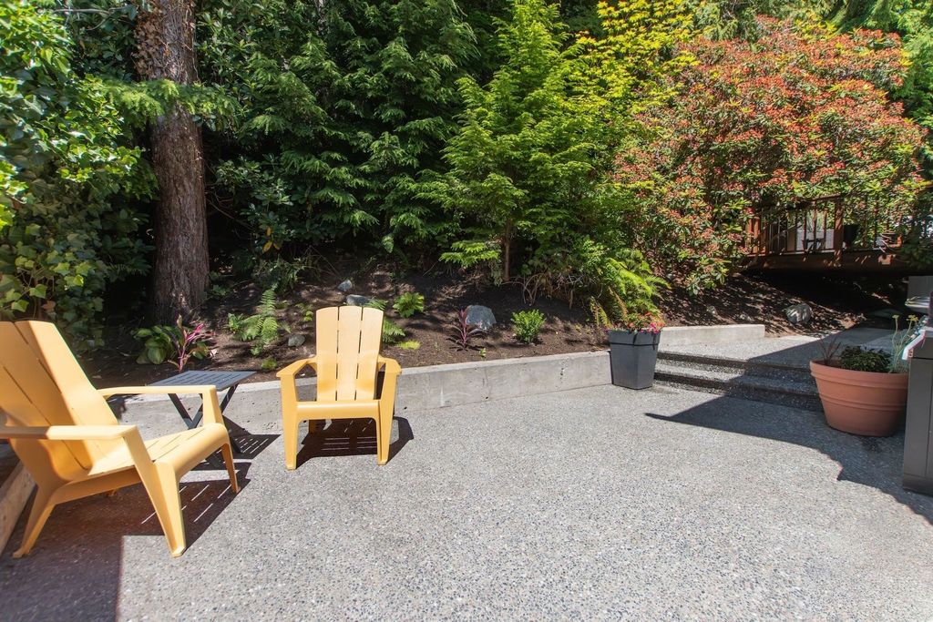 listing image 1102254394831836875