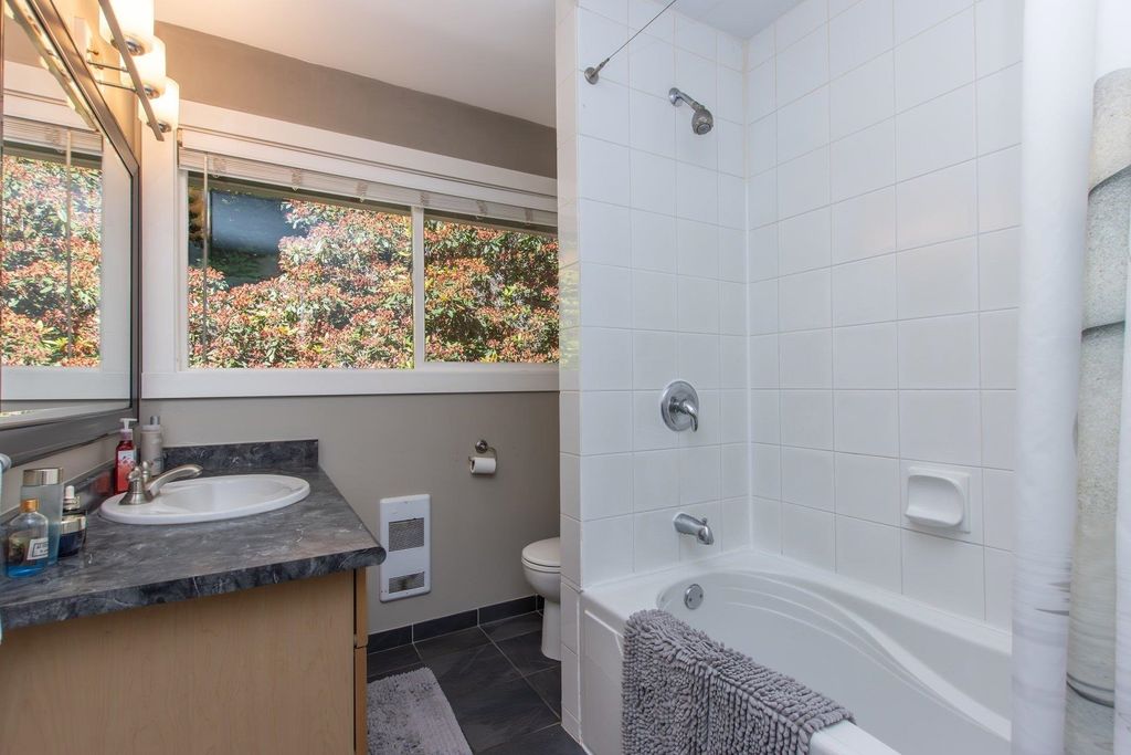 listing image 1108082960399471448