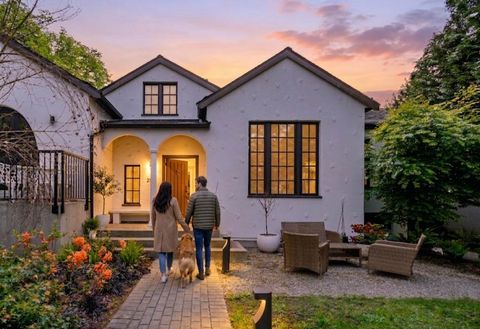 2502 W 33rd Avenue Vancouver BC V6N 2E6