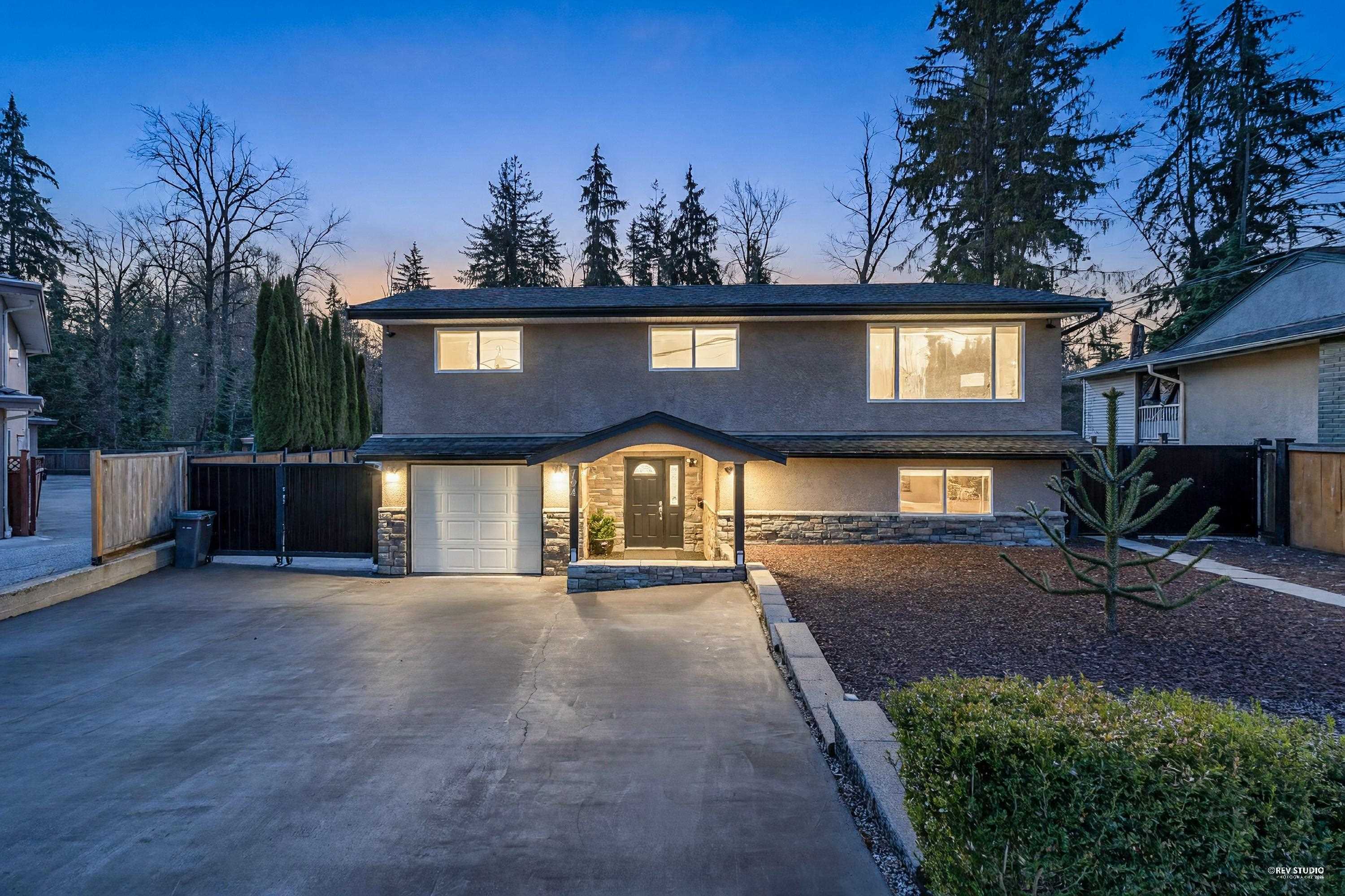 794 Adiron Avenue