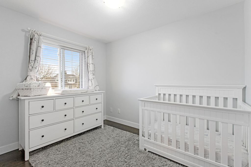 listing image 1107604818235582957