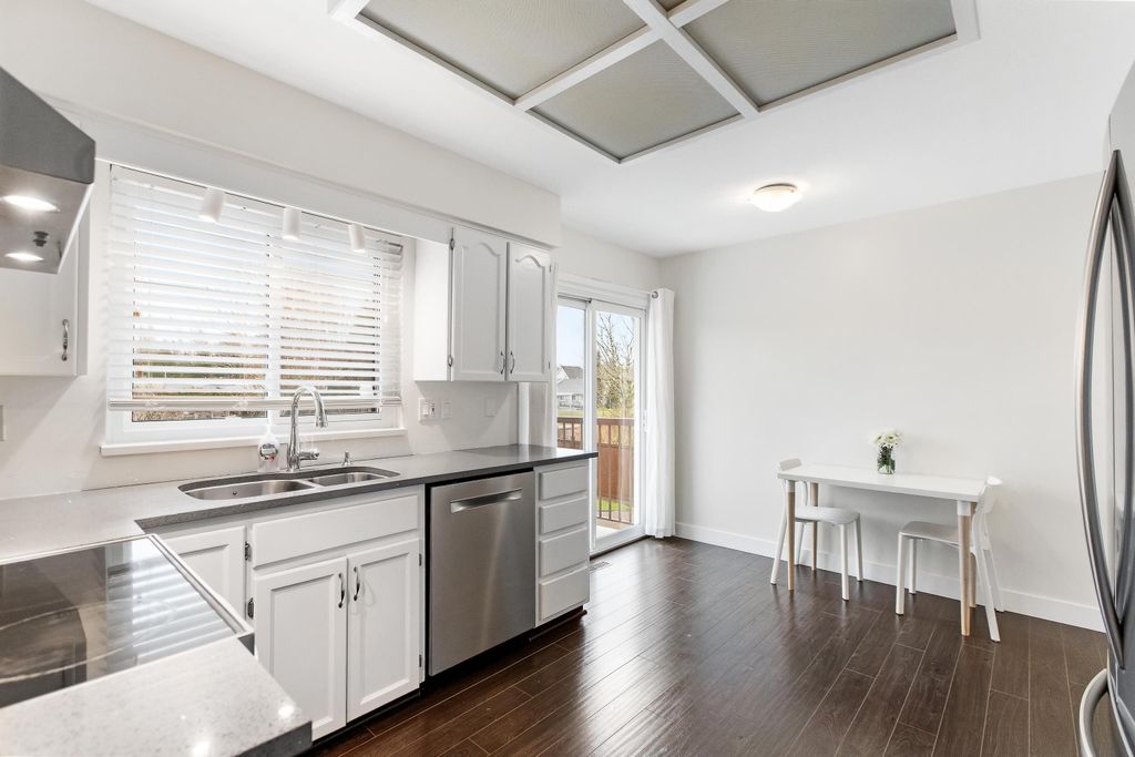 listing image 1105857288848852151