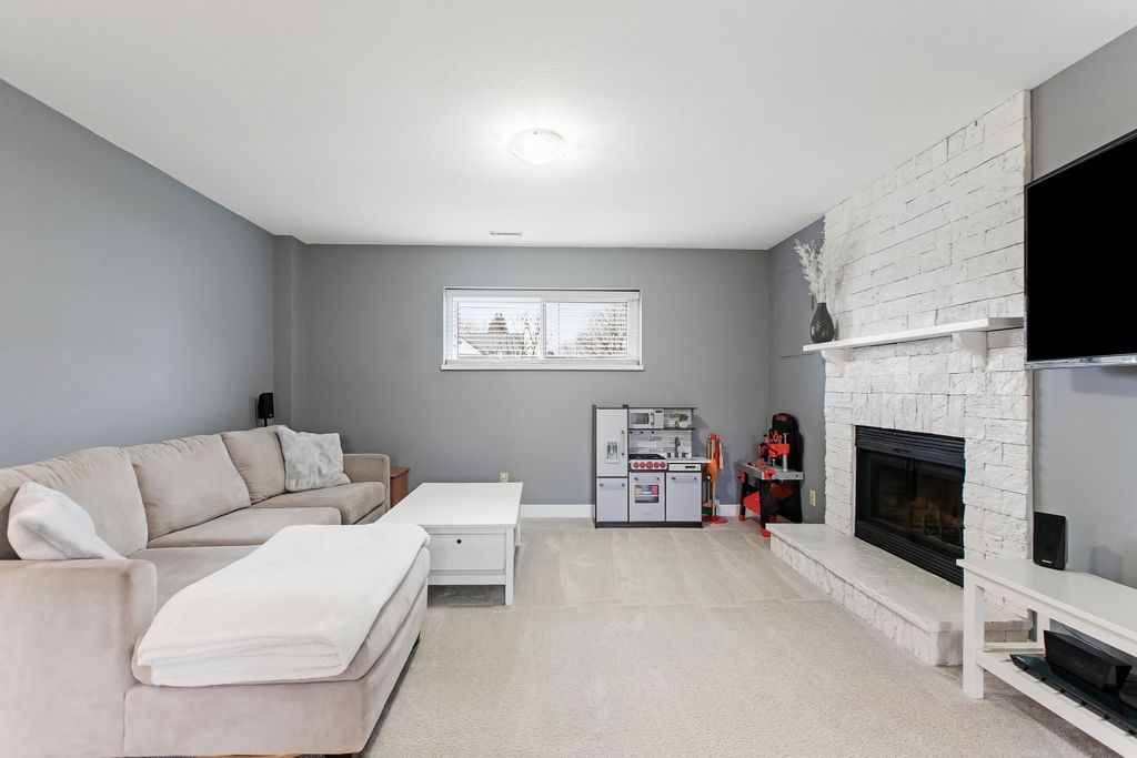 listing image 1103197003357515546