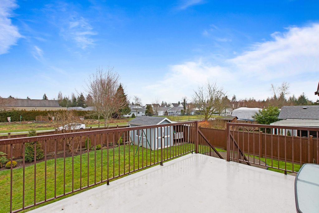 listing image 1100307430669003121