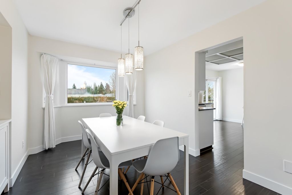 listing image 1104007730701039724