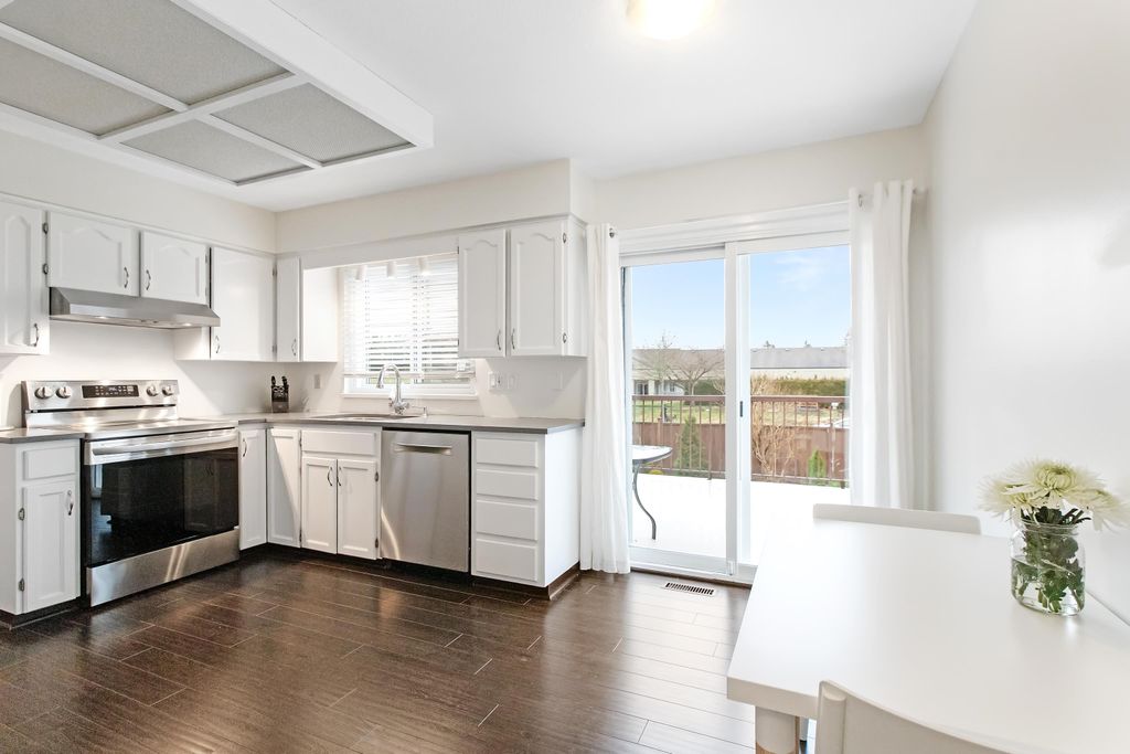 listing image 1107347258715760328