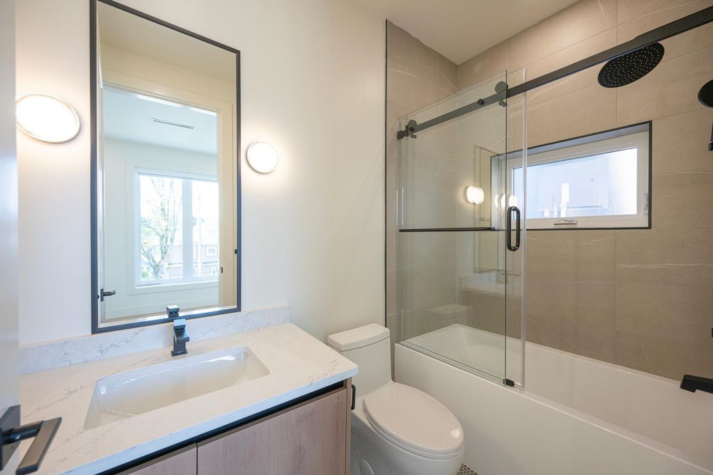 listing image 1104283822178489124