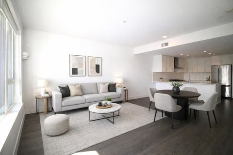 4477 Hastings Street 509 Burnaby BC V5C 0L6