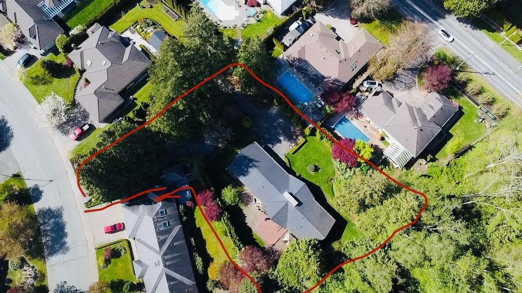 listing image 1106162847151480576