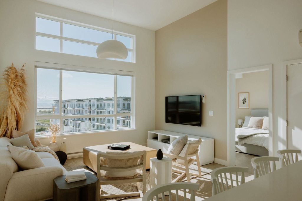 listing image 1102154556676254585