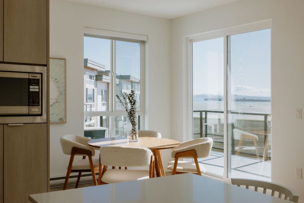 listing image 1108944395971241364