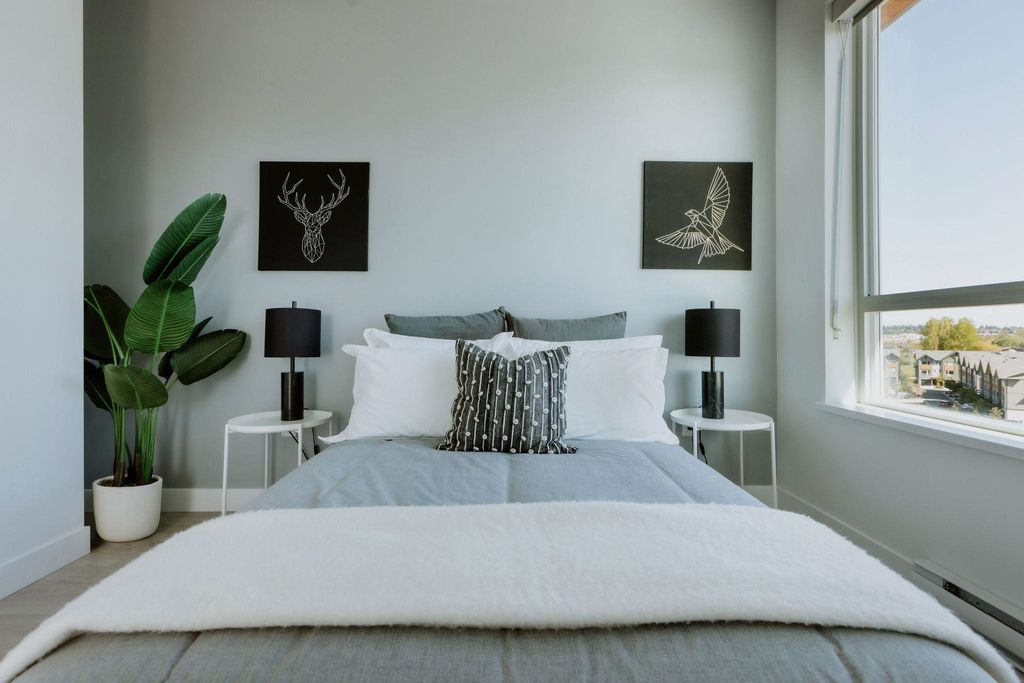 listing image 1104496649908890349