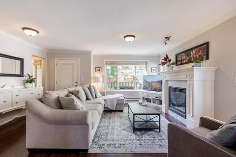6238 192 Street 4 Surrey BC V3S 0S2