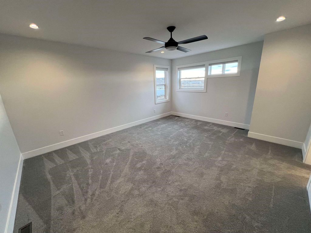 listing image 1107184996027410167