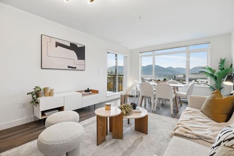 2525 Clarke Street 412 Port Moody BC V3H 0J3