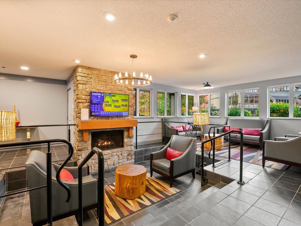 listing image 1108743681370238174