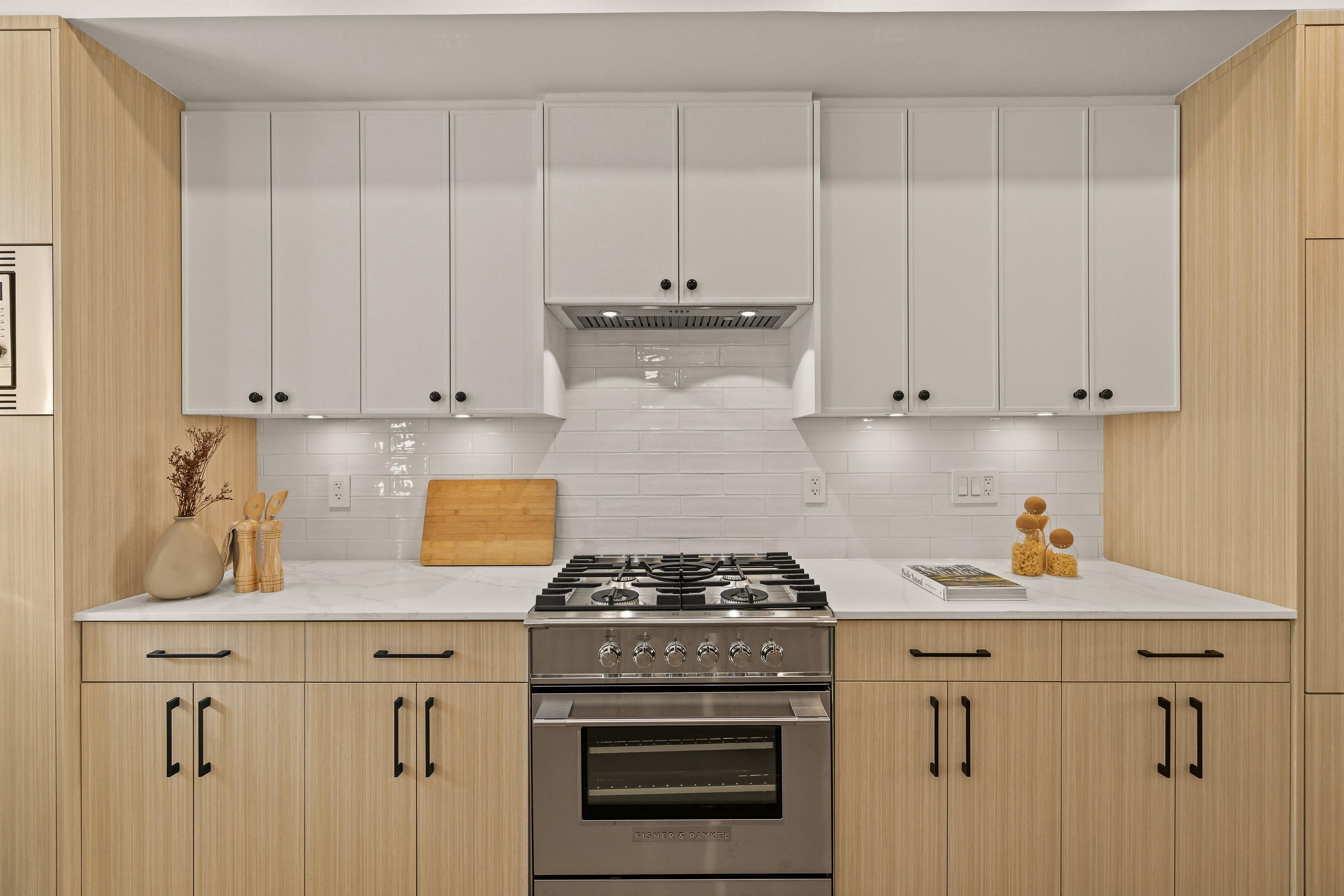 2808 St. George Street 3