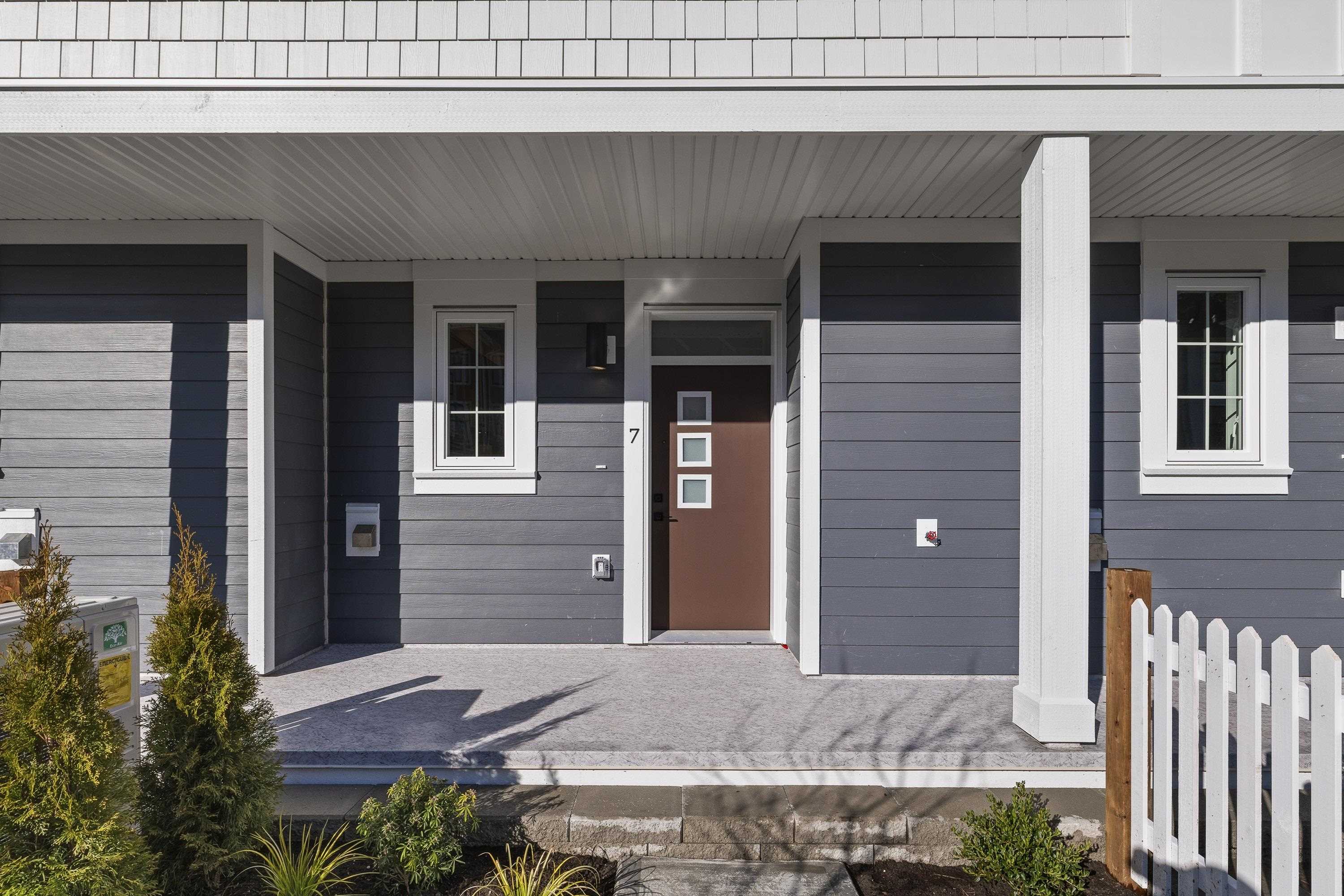 2808 St. George Street 3