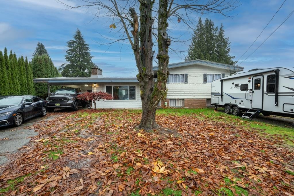 Photo of 2436 Rideau Street, Abbotsford, BC V2T 3N4 (MLS # R3132753)