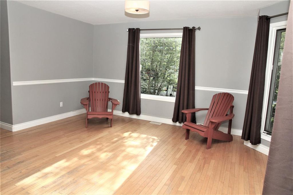 listing image 1108872391581114066