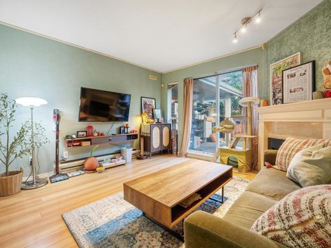 7184 Stride Avenue 5 Burnaby BC V3N 1T7