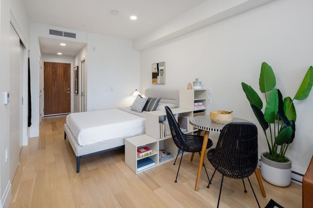 listing image 1107121446953034732