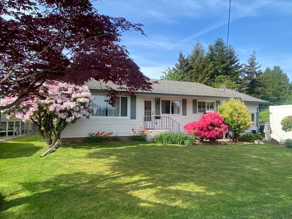 Photo of 46439 Strathcona Road, Chilliwack, BC V2P 3T1 (MLS # R3149472)
