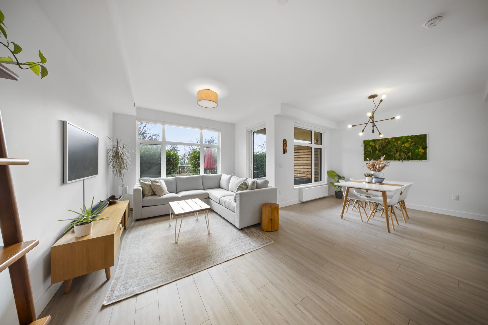 707 E 3rd Street 110