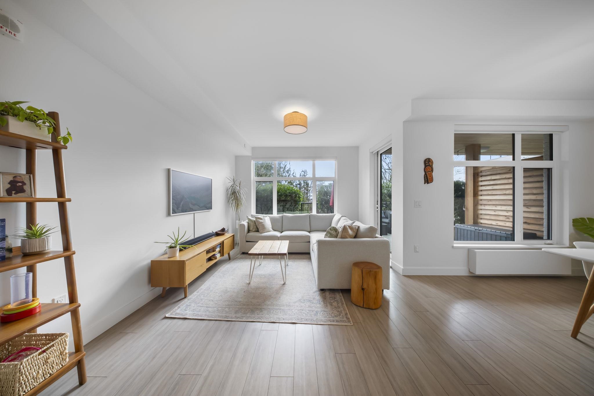 707 E 3rd Street 110