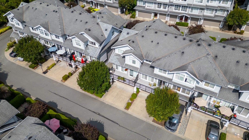 Photo of 20449 66 Avenue #121, Langley, BC V2Y 3C1 (MLS # R3160631)