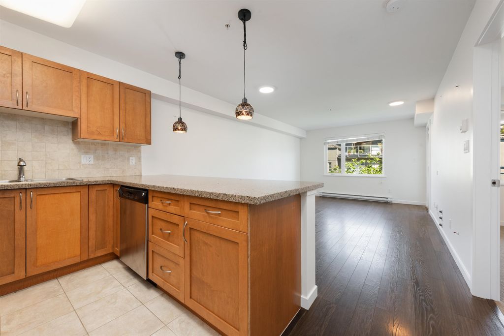 listing image 1102314105756895454