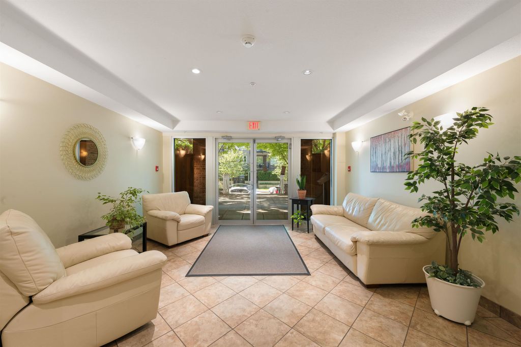 listing image 1104643690700611690
