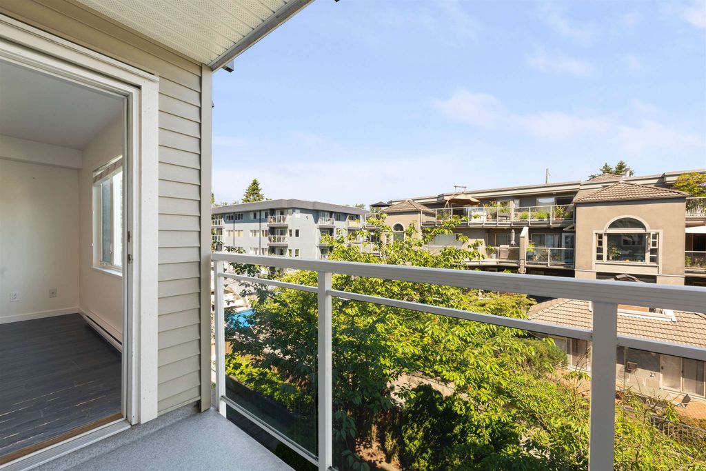 listing image 1104378149228830738