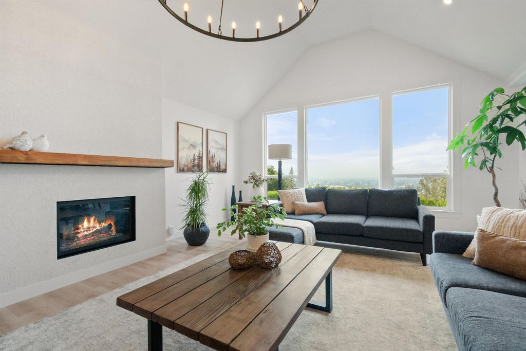 Photo of 47385 Swallow Crescent, Chilliwack, BC V2P 7P8 (MLS # R3101381)