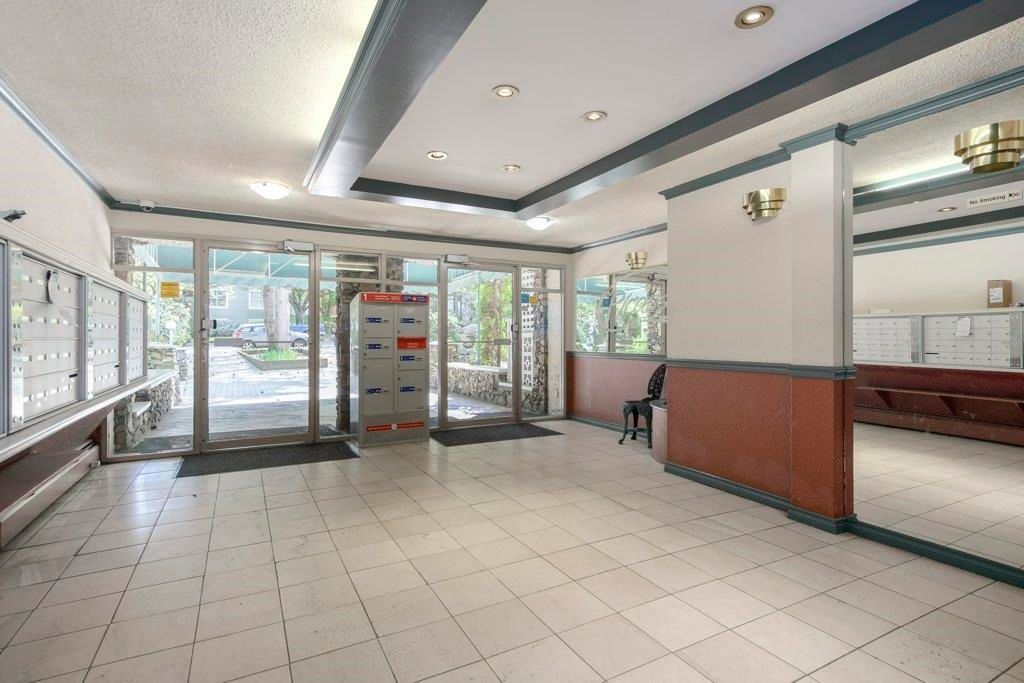 listing image 1104403626410632998