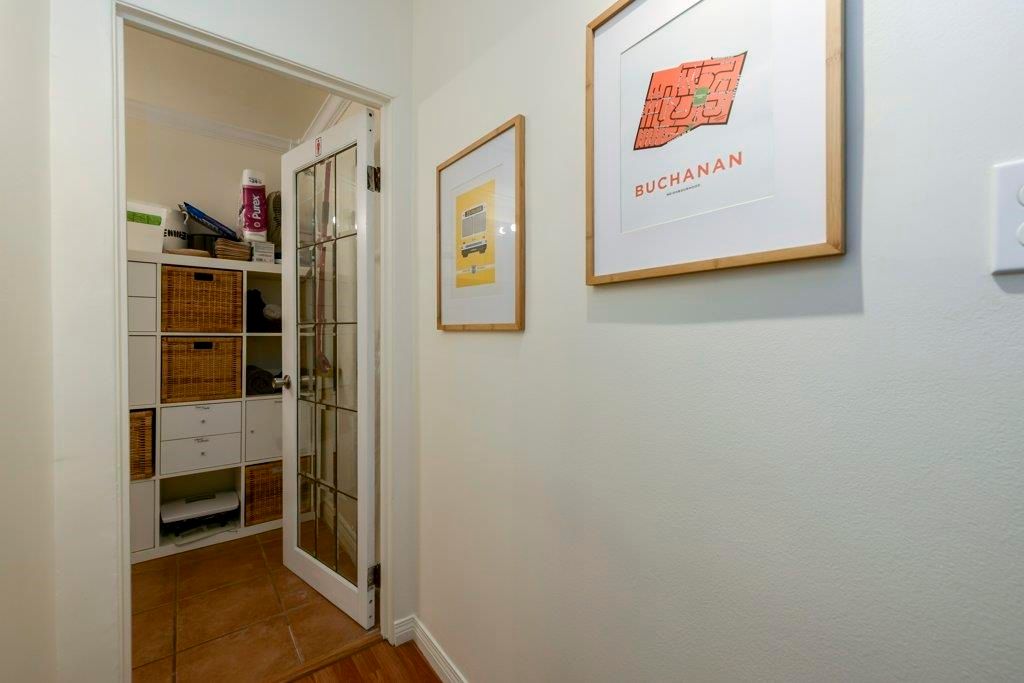 listing image 1109540698318396287