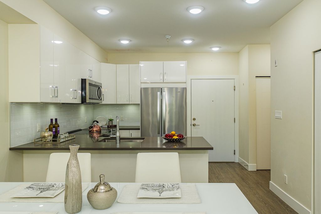 listing image 1108249542514426762