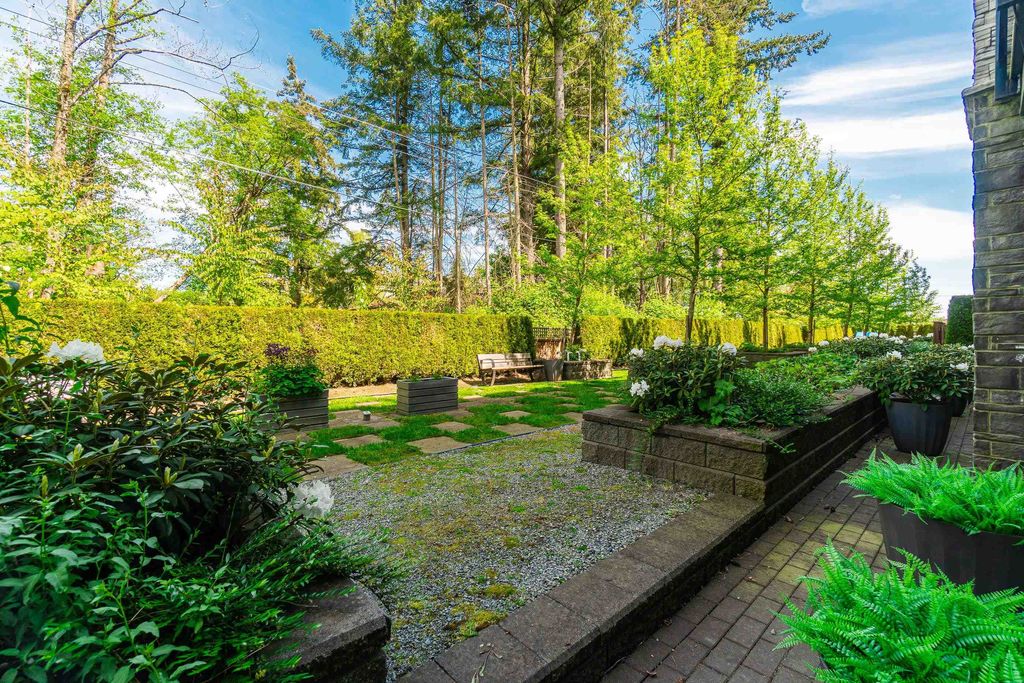 listing image 1106908999532025476