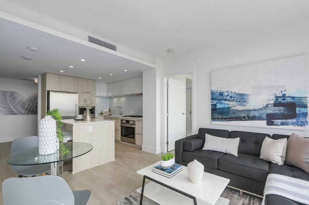 680 Seylynn Crescent 1804