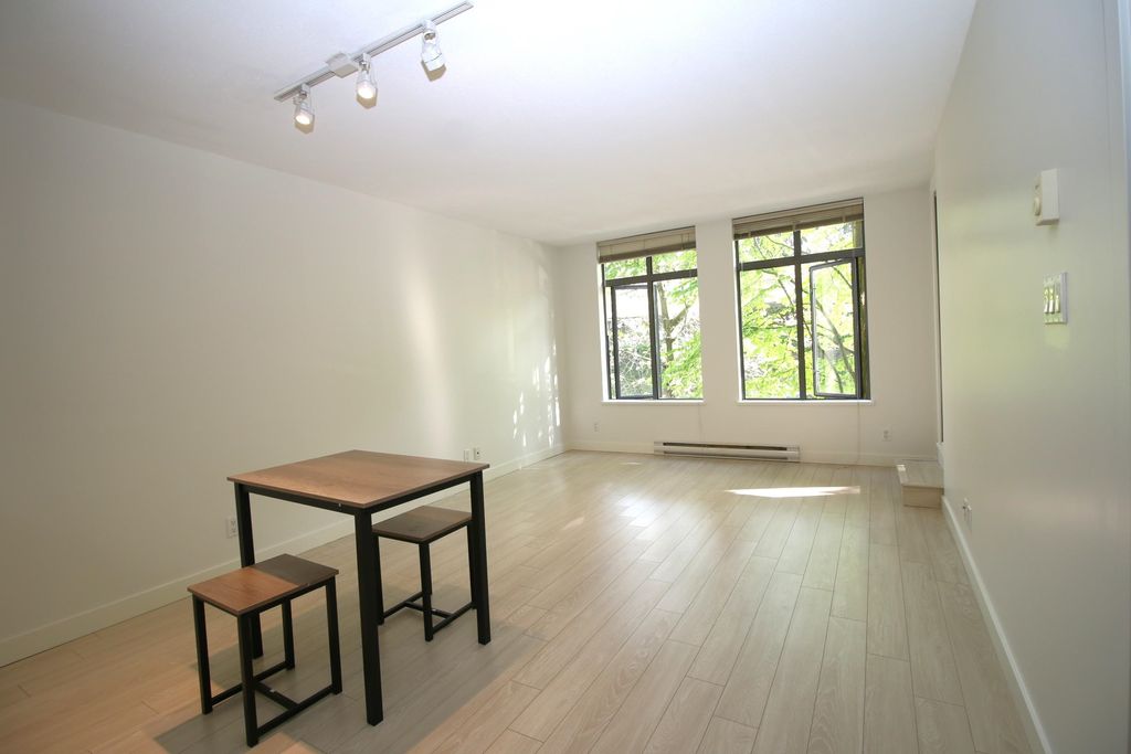 listing image 1105717199589432427