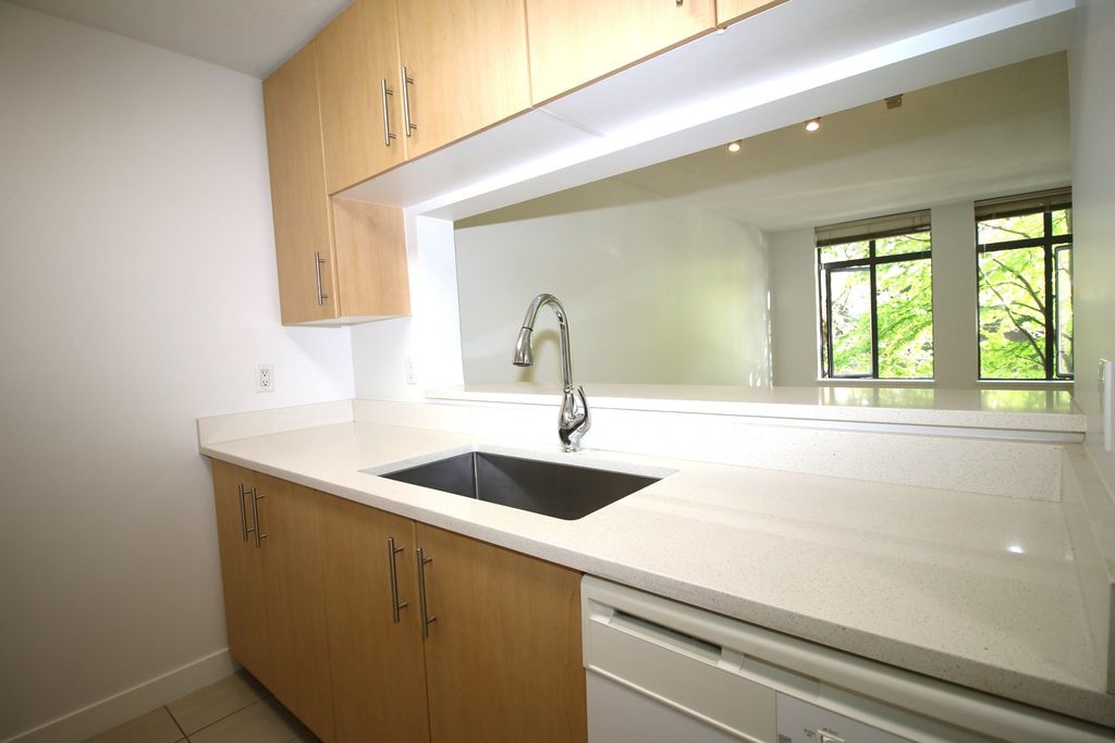 listing image 1108792783435170197