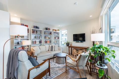 6340 Market Avenue 12 Delta BC V4L 0B1