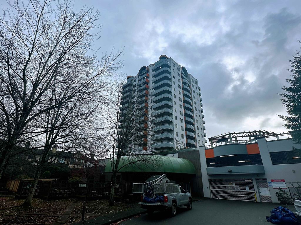 listing image 1107494225473510859