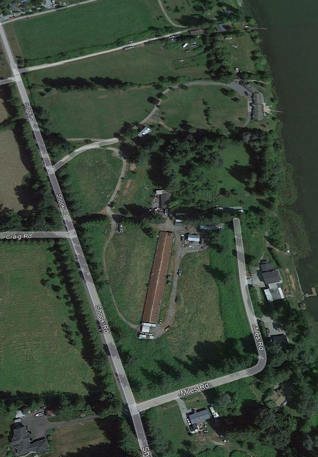 listing image 1106458986651411519